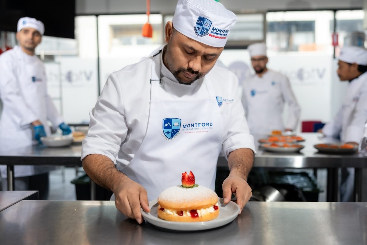 SIT40521 Certificate IV in Kitchen Management training at Montford International College