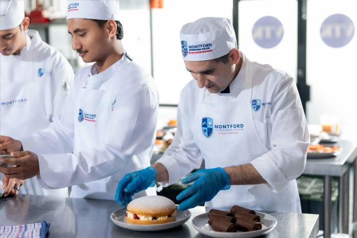 A practical session in the training kitchen