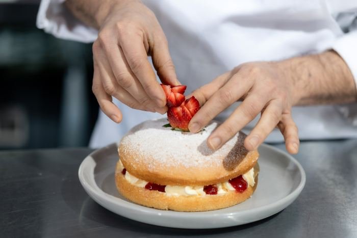 Pastry and dessert work
